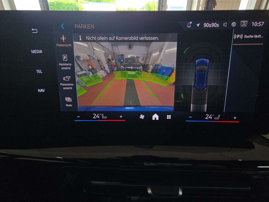 BMW 220 Active Tourer (Bild 19/19)