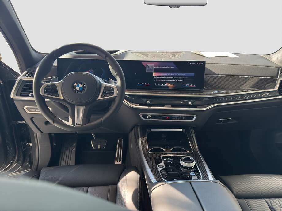 BMW X7 xDrive40d (Bild 13/16)
