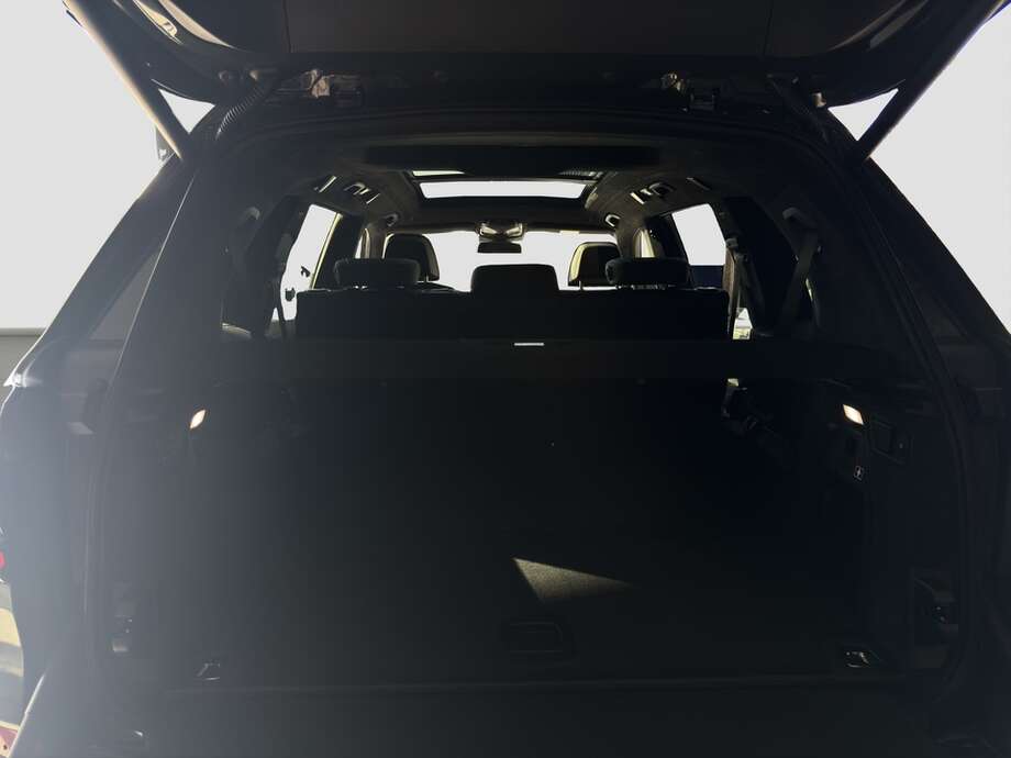 BMW X7 xDrive40d (Bild 15/16)