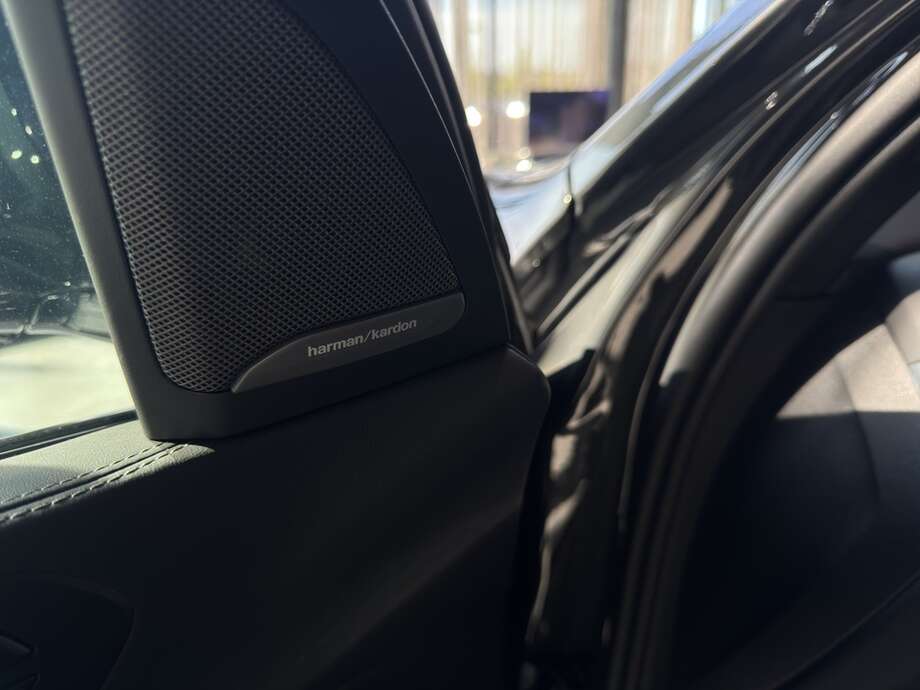 BMW X7 xDrive40d (Bild 16/16)