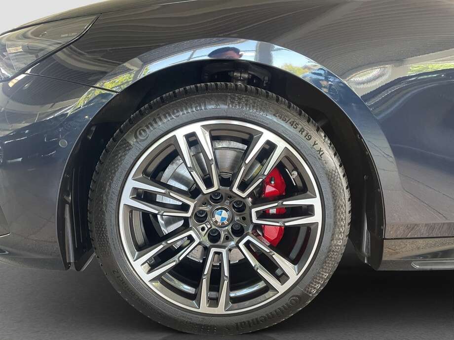 BMW 520d (Bild 9/16)