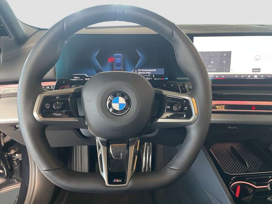 BMW 520d (Bild 11/16)