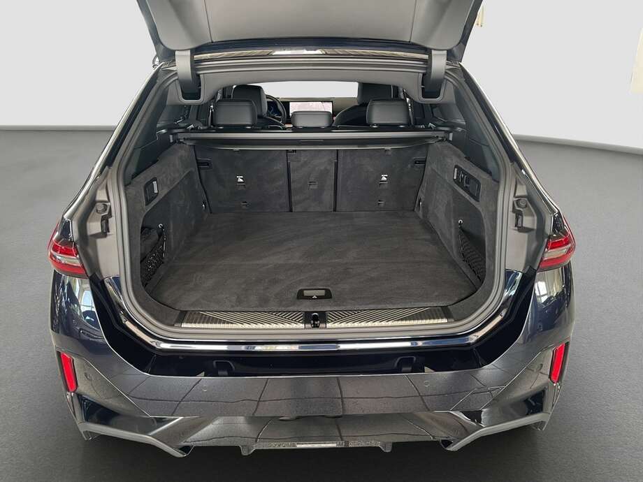 BMW 520d (Bild 14/16)