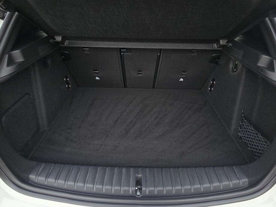 BMW 120 (Bild 16/19)