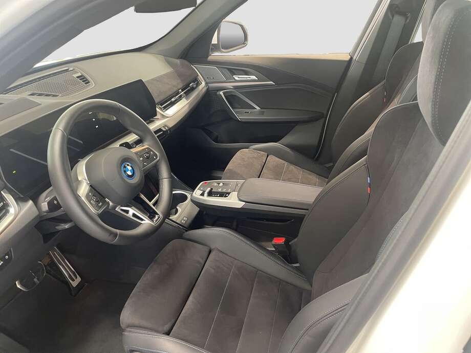 BMW X1 (Bild 9/16)