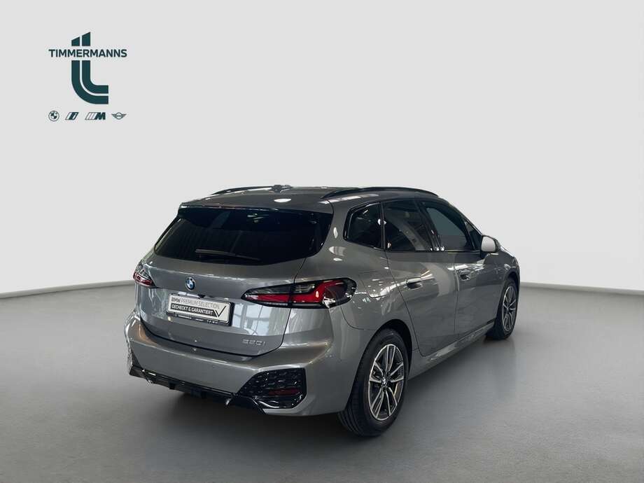 BMW 220 Active Tourer (Bild 5/17)