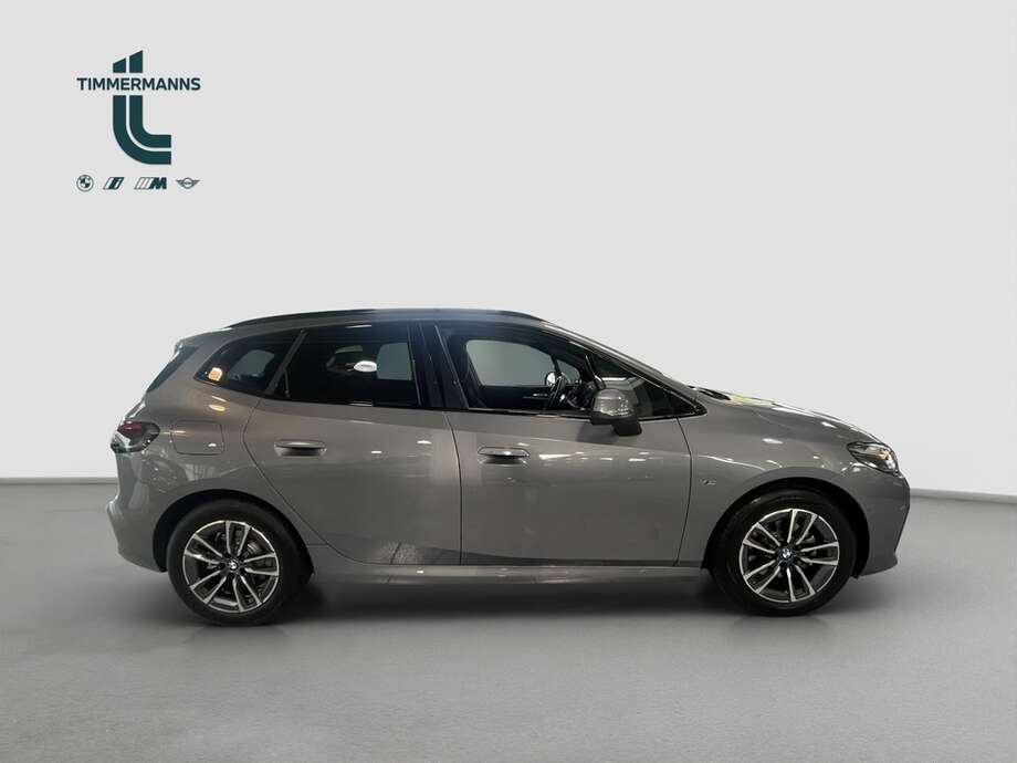 BMW 220 Active Tourer (Bild 7/17)
