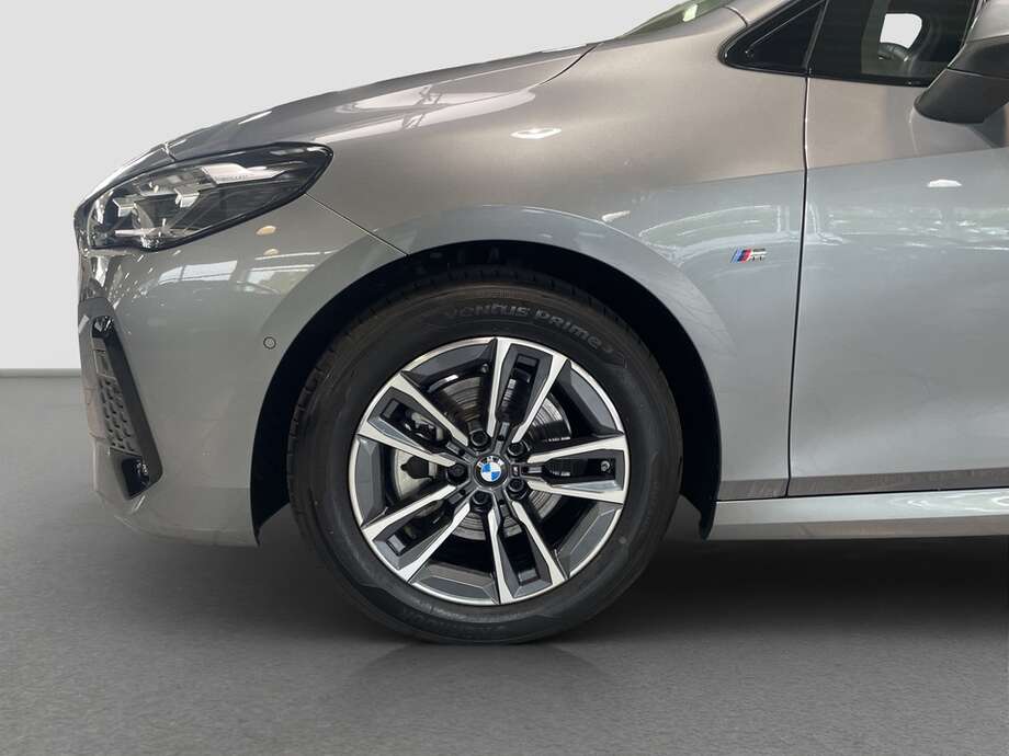 BMW 220 Active Tourer (Bild 10/17)