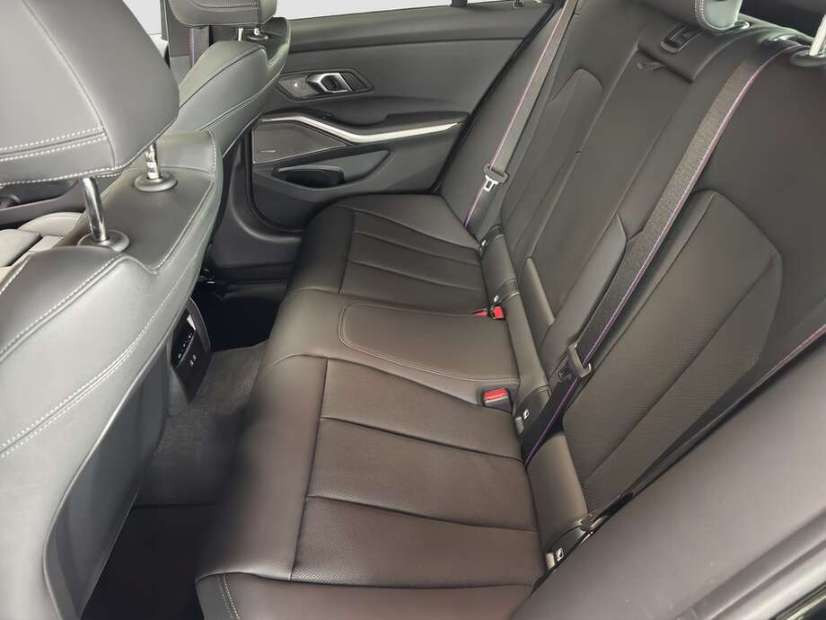 BMW M340i (Bild 14/23)
