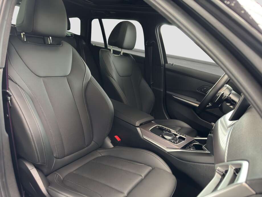BMW M340i (Bild 16/23)
