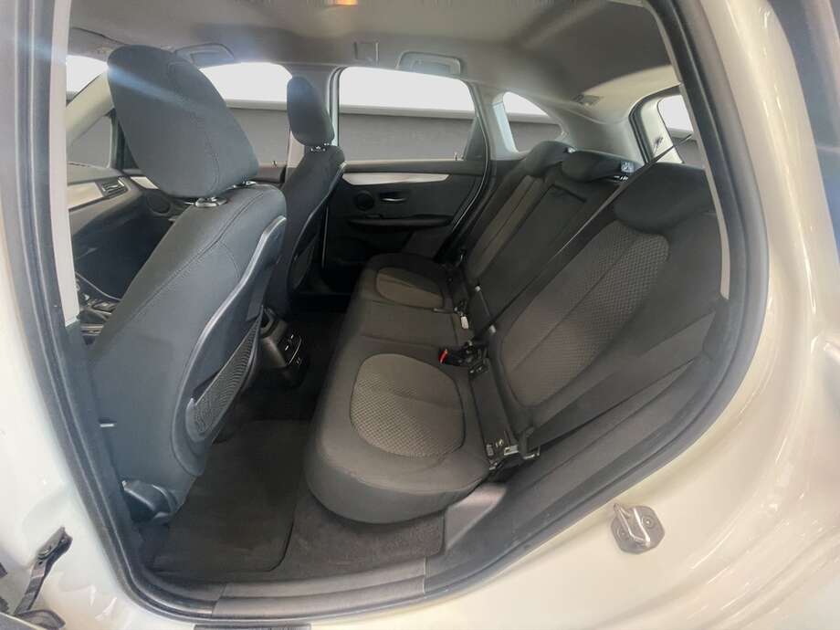BMW 225 Active Tourer xe (Bild 14/16)