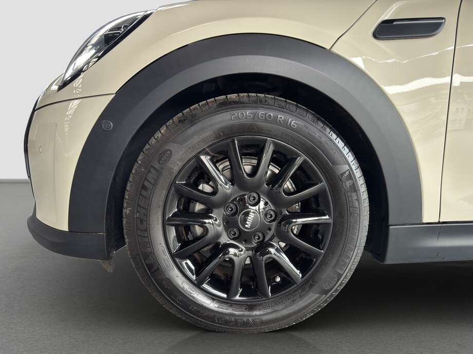 MINI Cooper Cabrio (Bild 9/16)