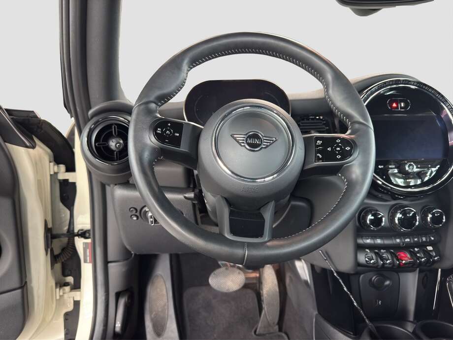 MINI Cooper Cabrio (Bild 12/16)