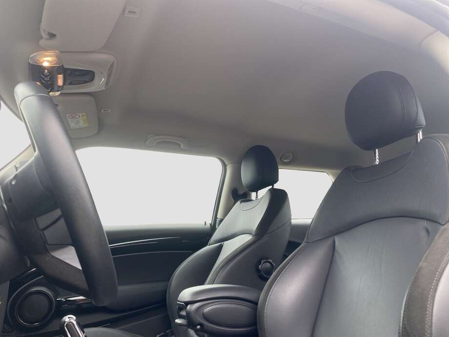 MINI Cooper (Bild 11/16)