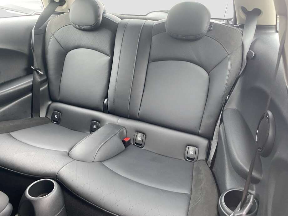 MINI Cooper (Bild 14/16)