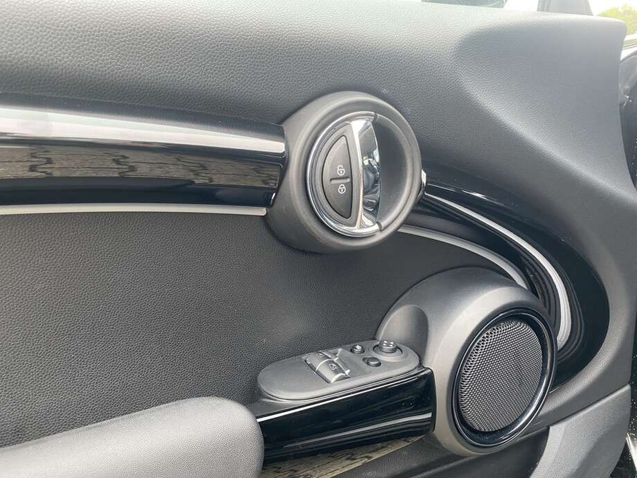 MINI Cooper (Bild 16/16)