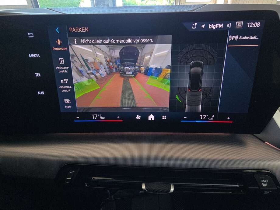 BMW 220 Active Tourer (Bild 19/19)