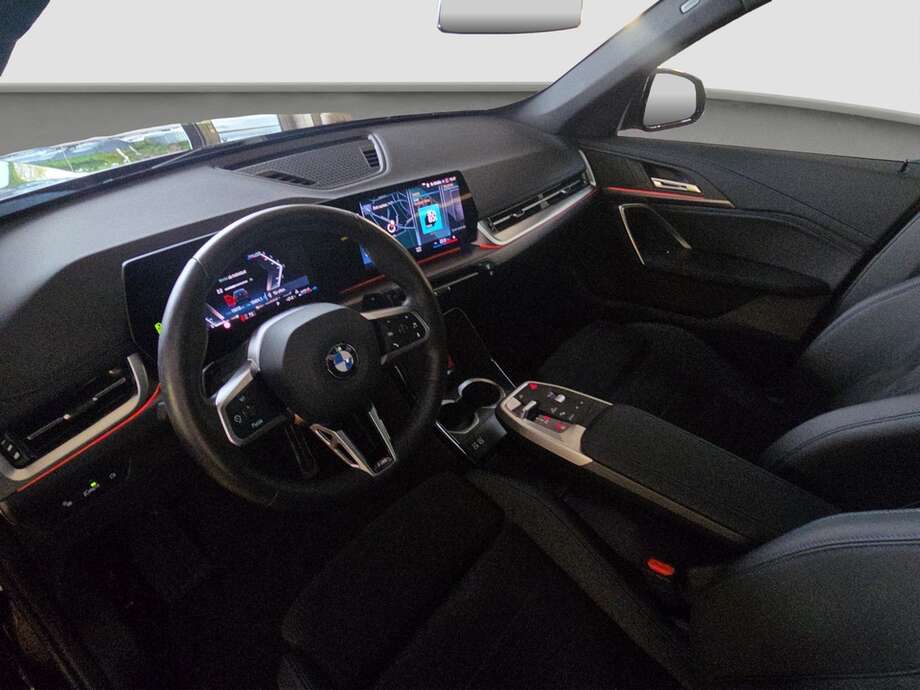 BMW X1 (Bild 10/18)