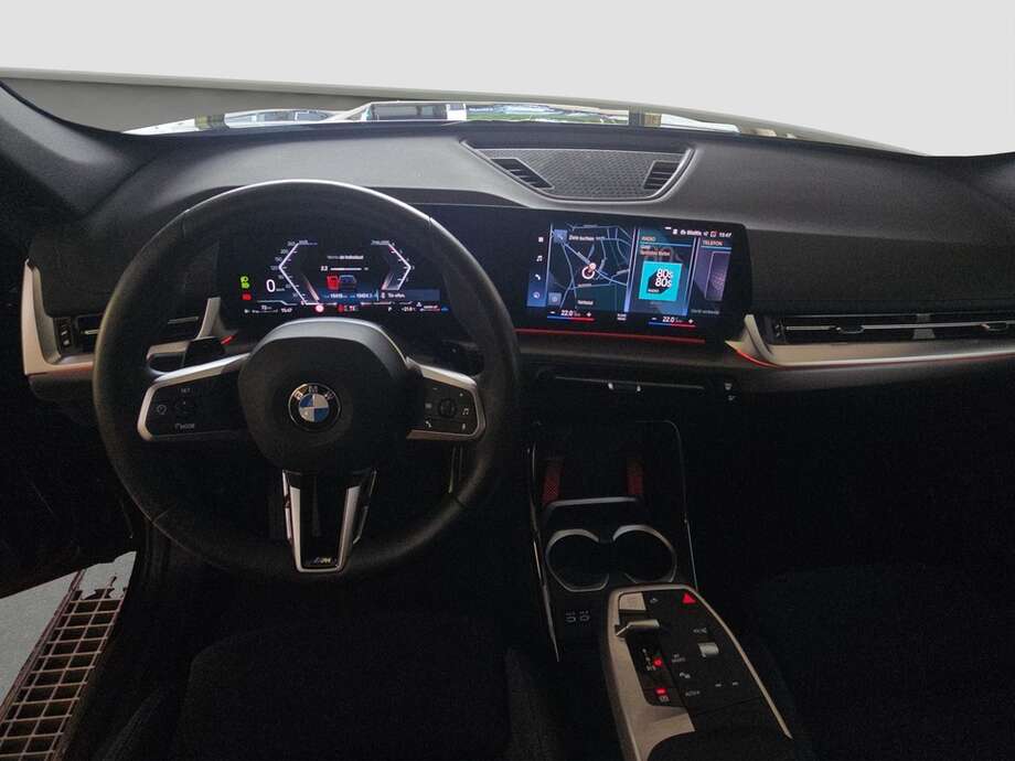 BMW X1 (Bild 13/18)