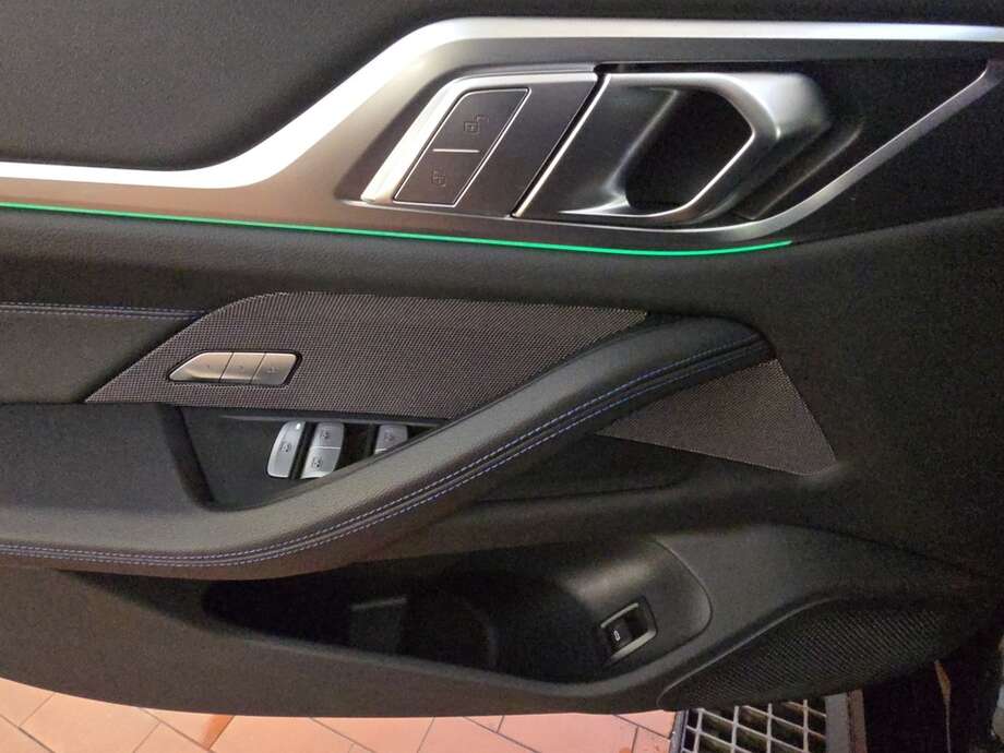 BMW i4 (Bild 16/19)