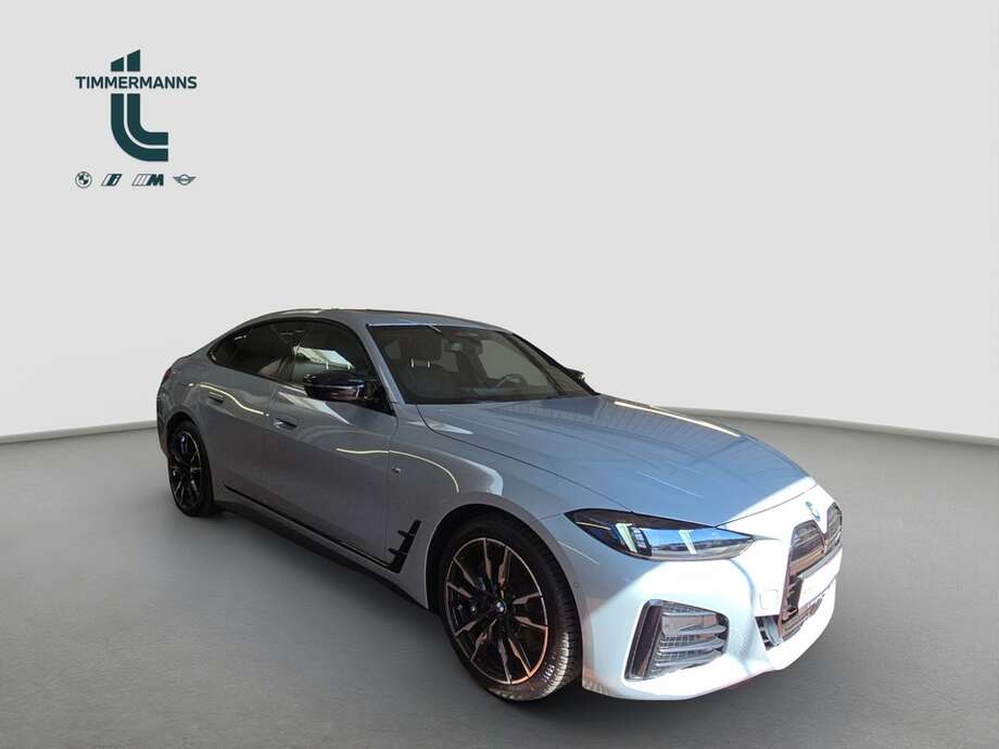 BMW i4 (Bild 7/19)