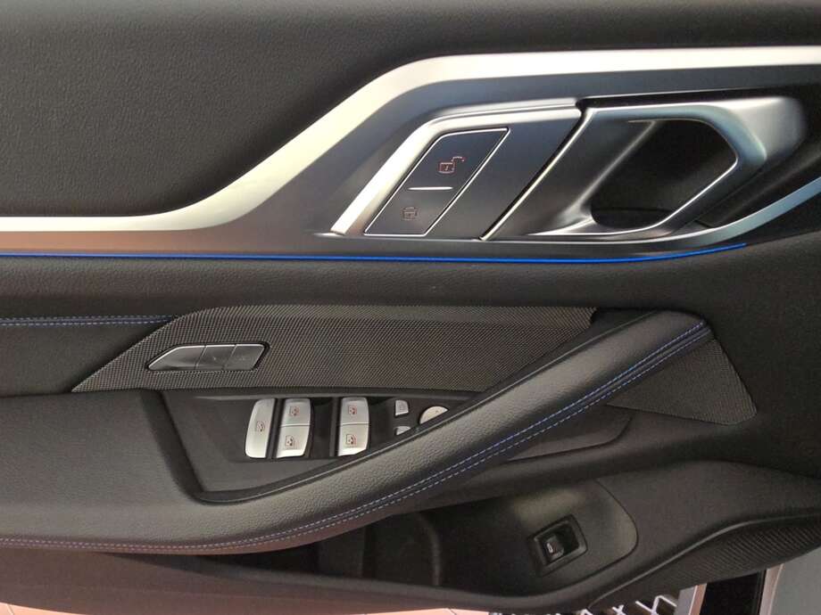 BMW i4 (Bild 16/19)