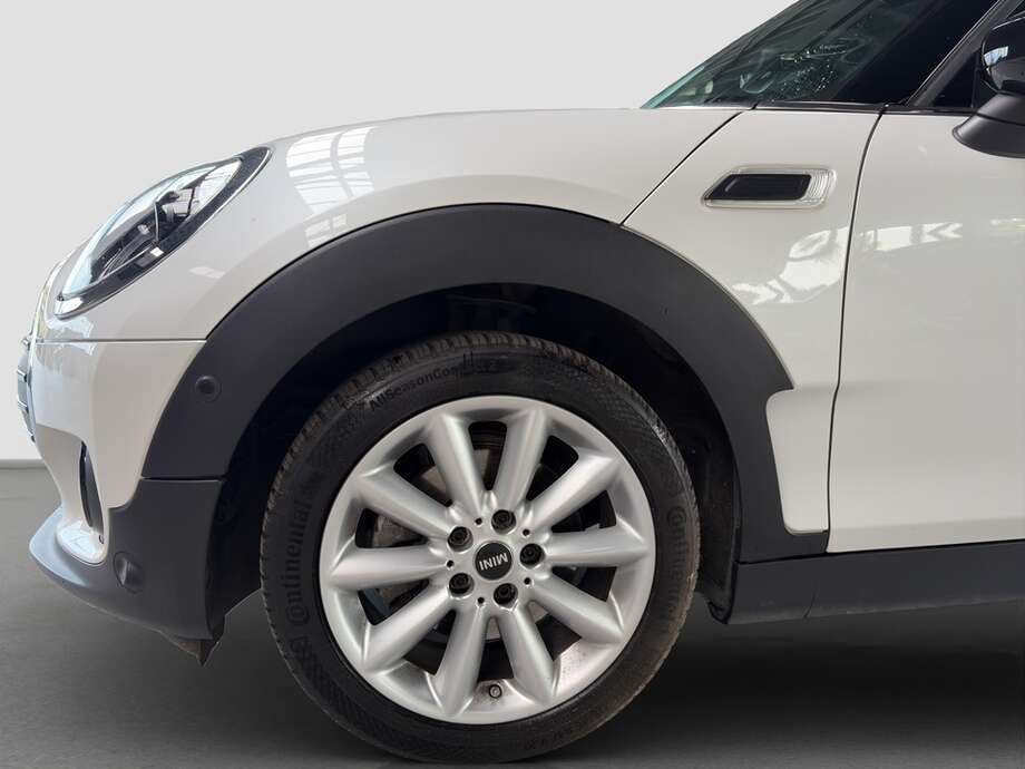 MINI Cooper Clubman (Bild 9/16)