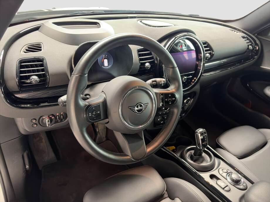 MINI Cooper Clubman (Bild 12/16)