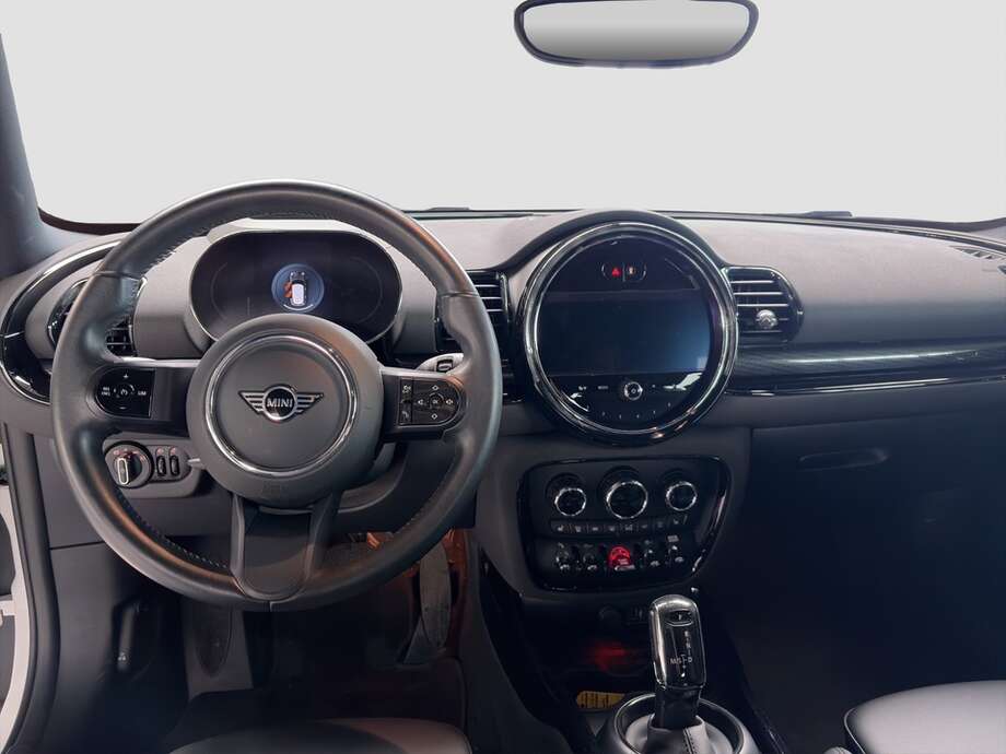 MINI Cooper Clubman (Bild 13/16)