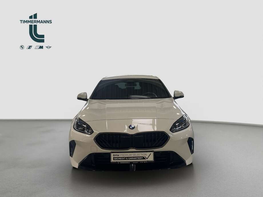 BMW 120 (Bild 9/18)