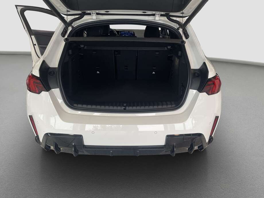 BMW 120 (Bild 15/18)
