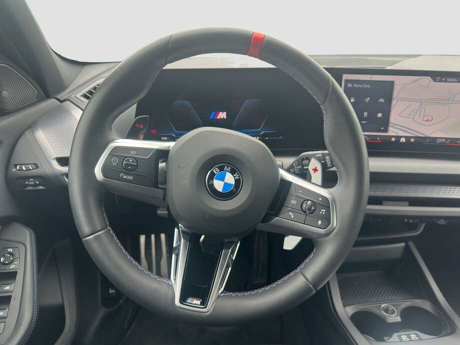 BMW M135 (Bild 11/20)