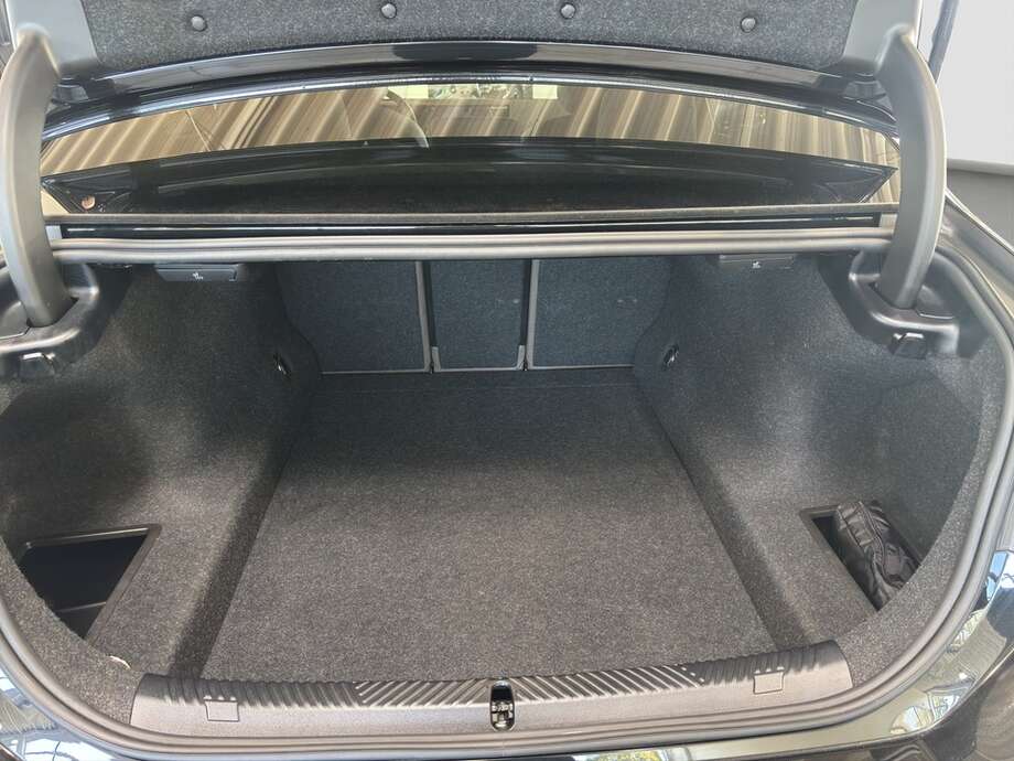 BMW 520d xDrive (Bild 15/17)