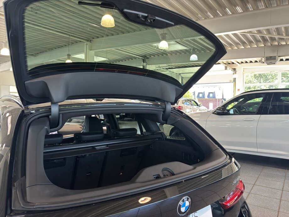 BMW 320d (Bild 16/16)