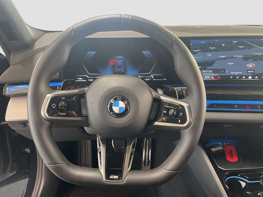 BMW 520d (Bild 11/14)
