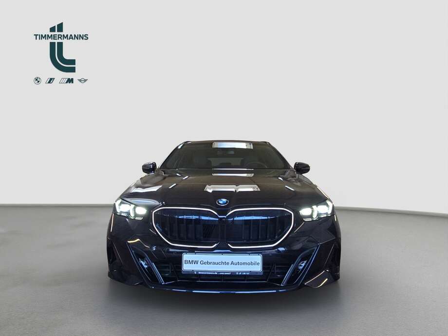 BMW 520d (Bild 8/19)