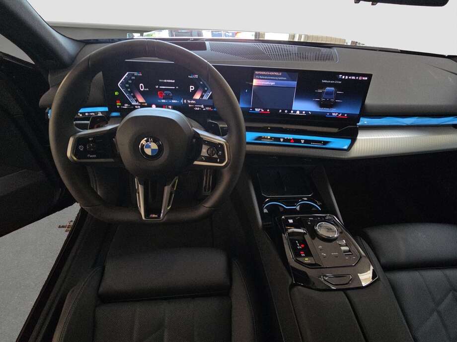 BMW 520d (Bild 13/19)