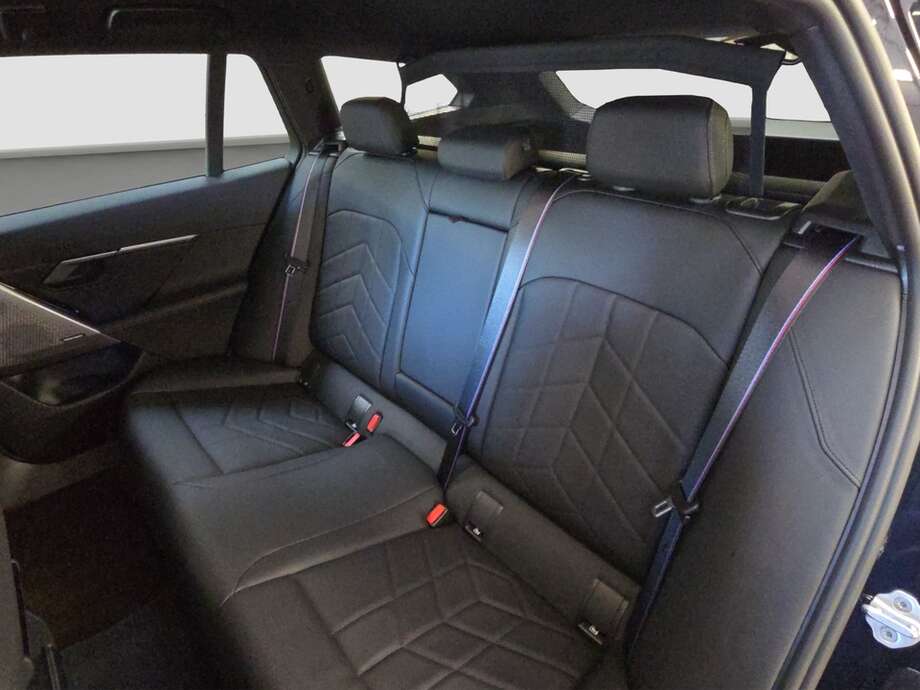 BMW 520d (Bild 14/19)