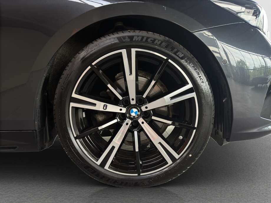 BMW 520d (Bild 10/21)