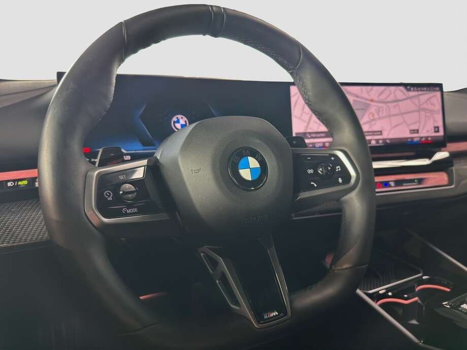 BMW 520d (Bild 13/21)