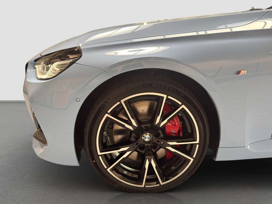 BMW M240i (Bild 9/17)
