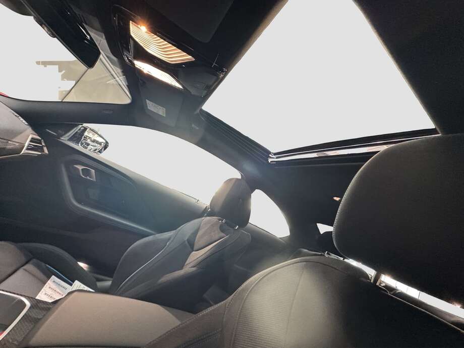 BMW M240i (Bild 11/17)