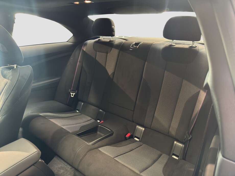 BMW M240i (Bild 14/17)