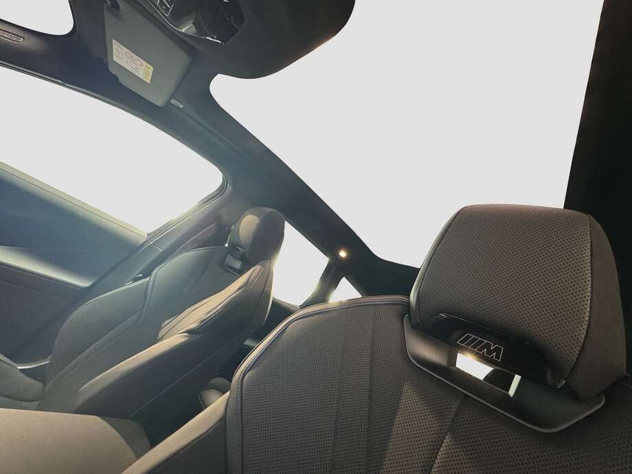 BMW iX3 (Bild 11/17)