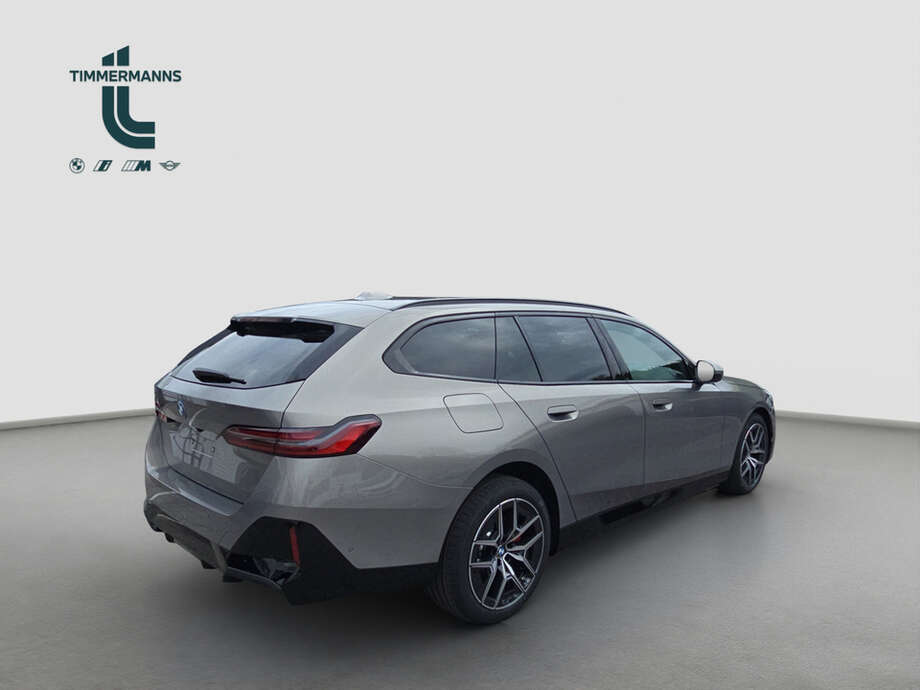 BMW i5 eDrive40 Touring (Bild 5/17)