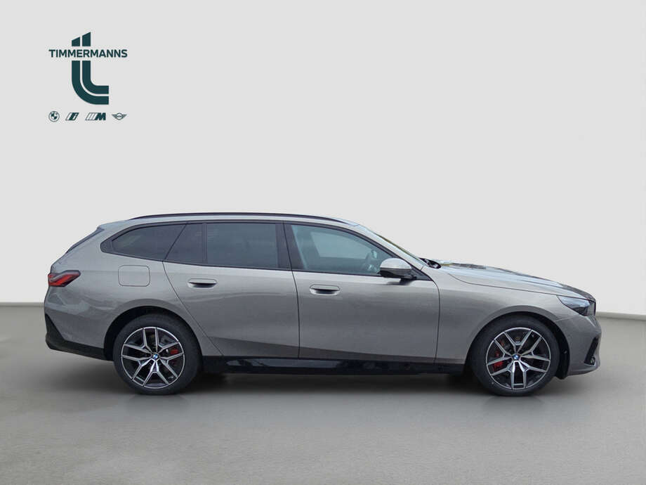 BMW i5 eDrive40 Touring (Bild 6/17)
