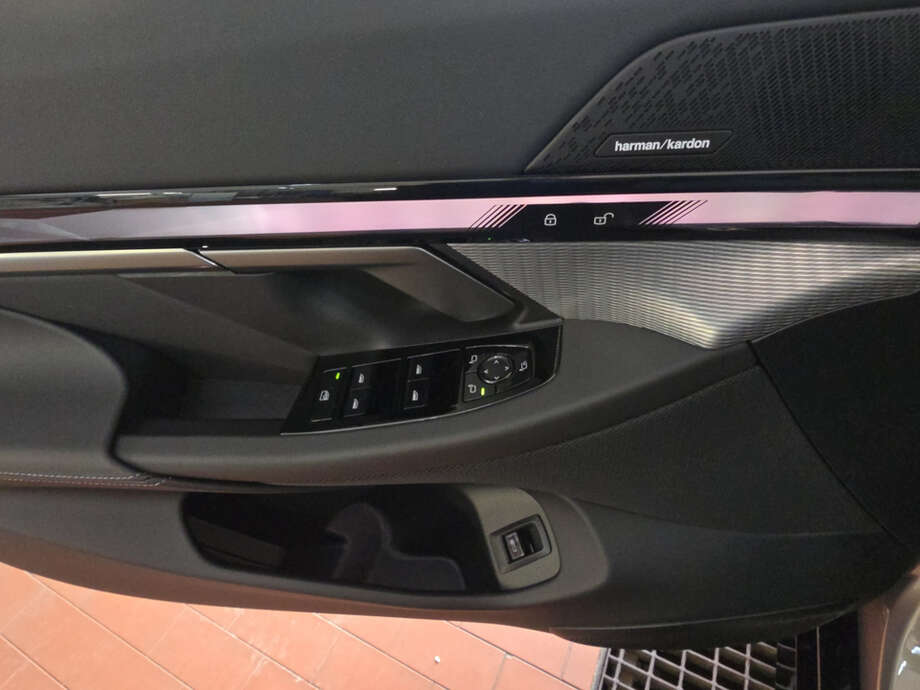 BMW i5 eDrive40 Touring (Bild 13/17)
