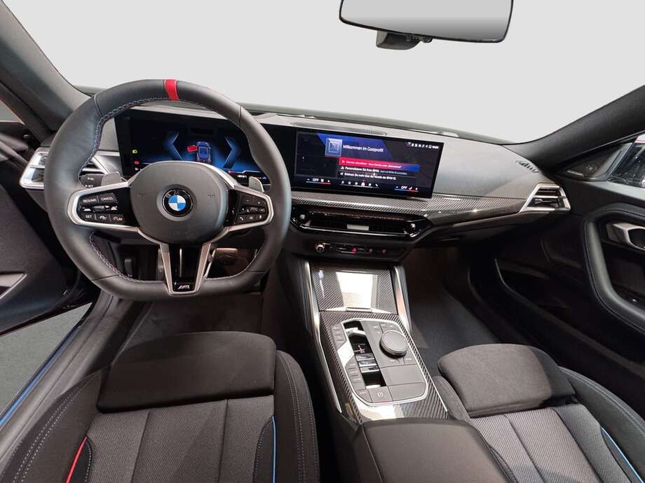 BMW M240i (Bild 12/16)