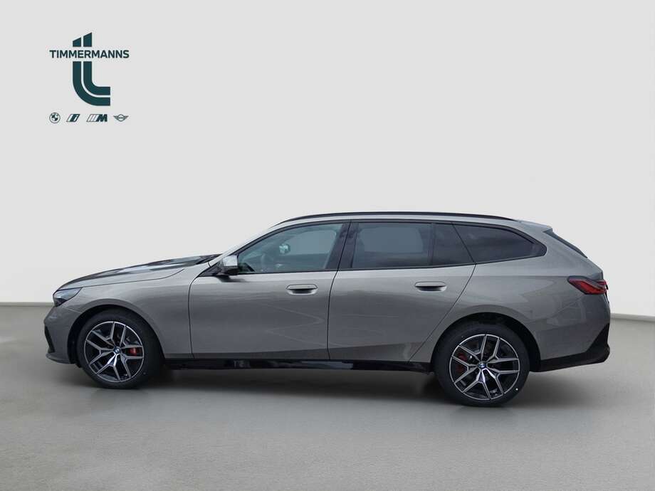 BMW i5 eDrive40 Touring (Bild 2/18)
