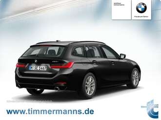 BMW 320i (Bild 2/5)